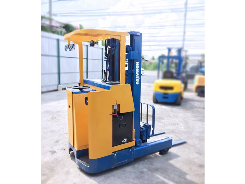 รถโฟล์คลิฟท์ไฟฟ้า KOMATSU FBR15-10-450P - วังจำปา แมชชีน